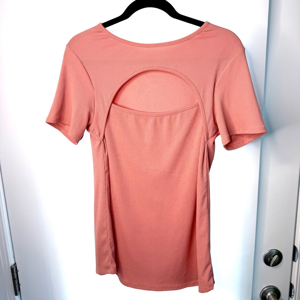 Women's Front Cut Out Salmon Pink Tee Sz L